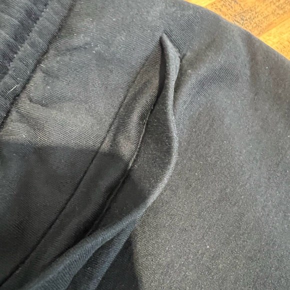 Hugo Boss Headlo 1 Shorts - Picture 5 of 11